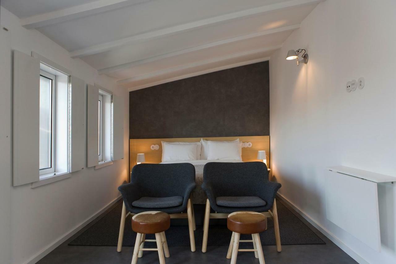Ferienwohnung Oporto Design Attic - Solar Da Avenida Exterior foto